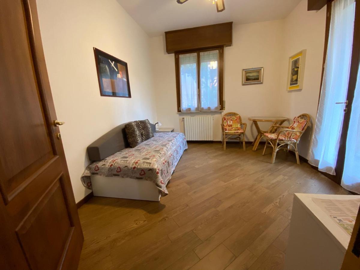Appartamenti Altea Sirmione Buitenkant foto
