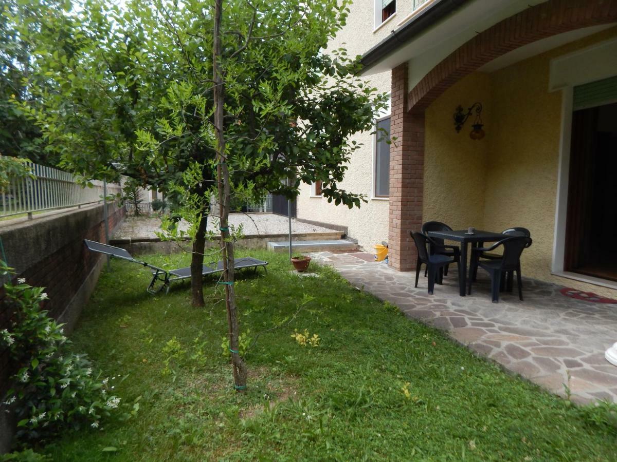 Appartamenti Altea Sirmione Buitenkant foto